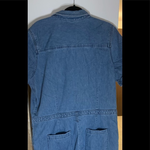 Old Navy tie belt jumpsuit - Picture 5 of 10